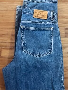 Flawless Eddie Bauer Denim Men’s  33X 32 Jeans - Medium Blue